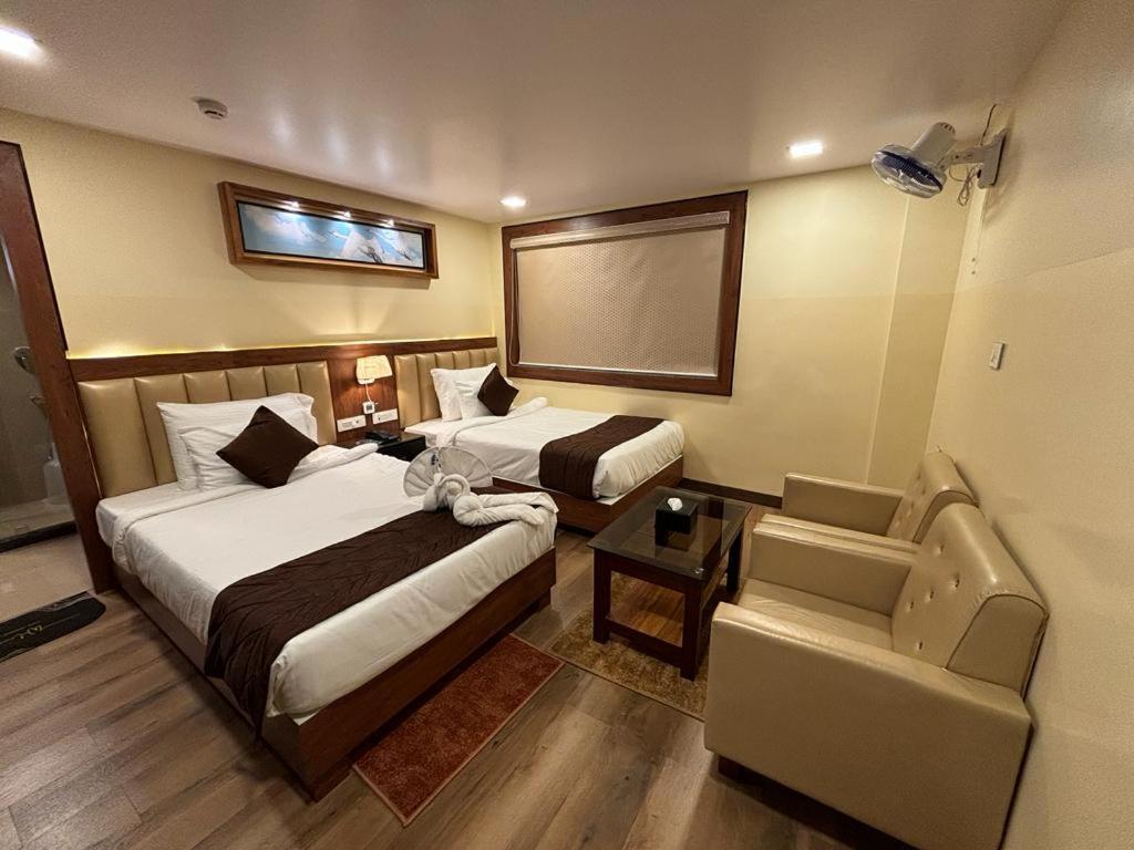 Hotel Golden Orbit Asansol Exterior photo